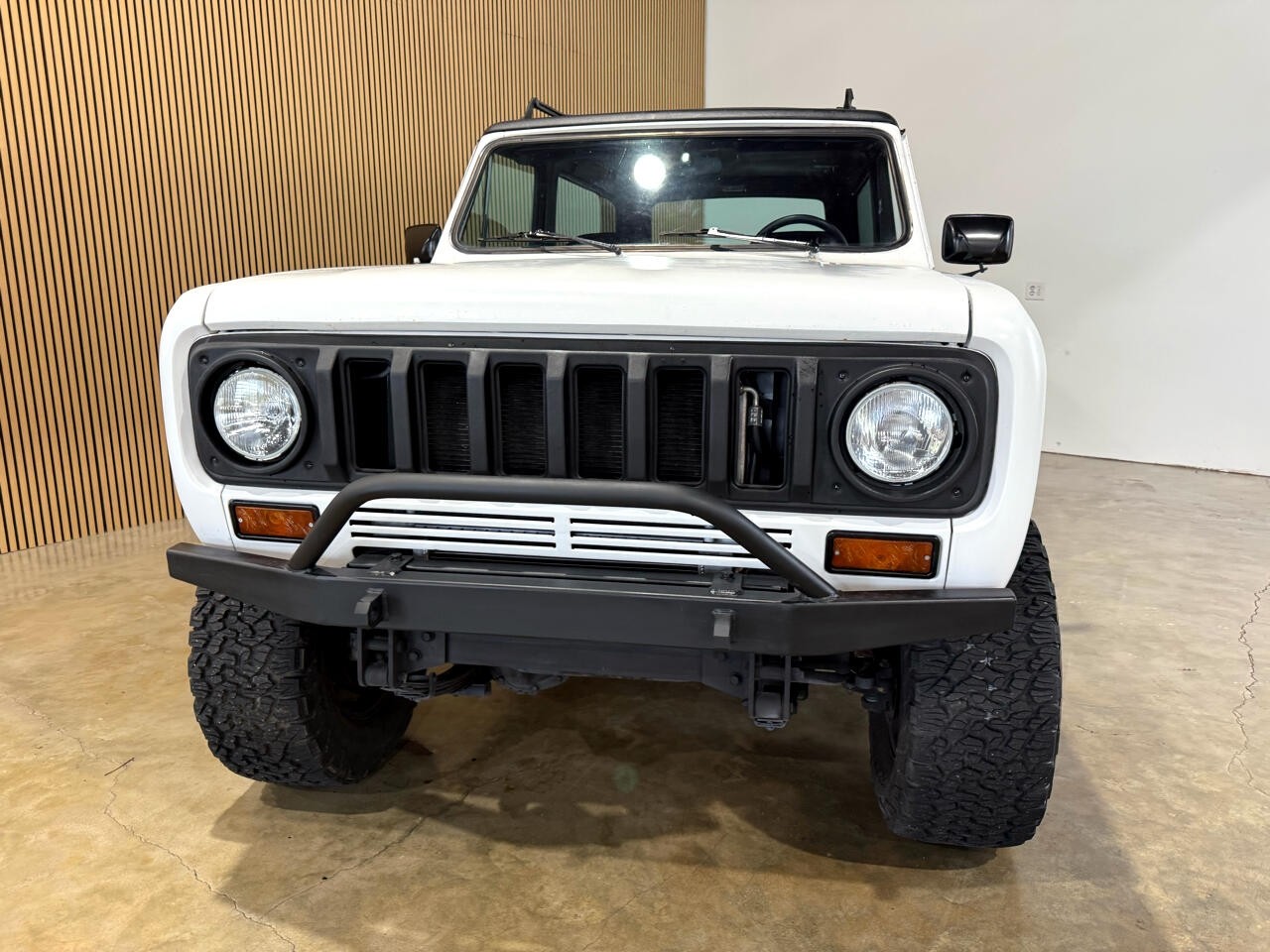 International-Scout-II-1976-SUV-8