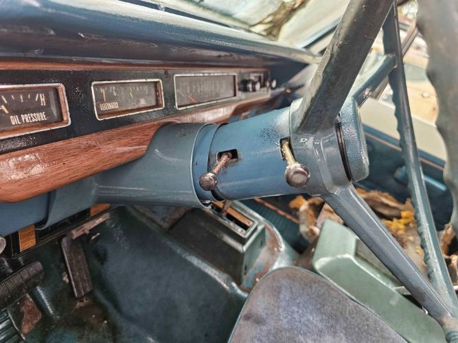 International-Scout-ii-1976-White-Blue-14
