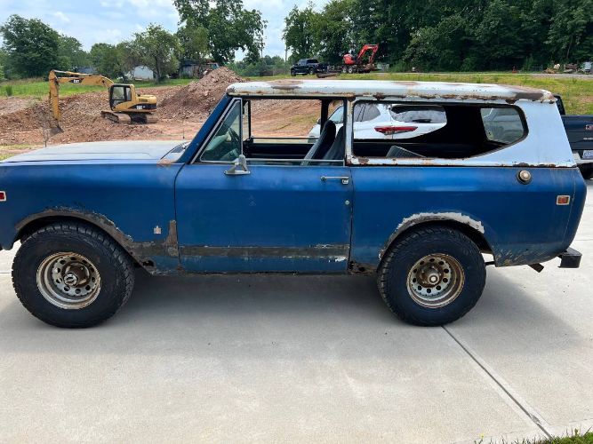 International-Scout-ii-1979-Blue-15