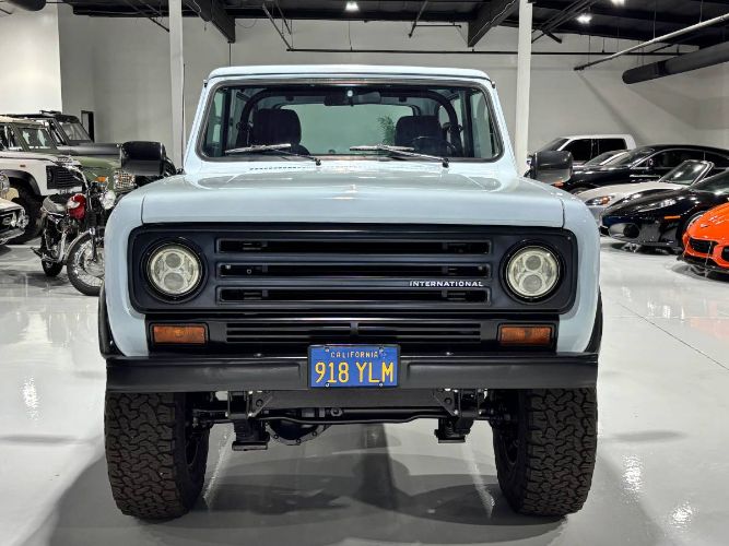 International-Scout-ii-1980-Blue-21