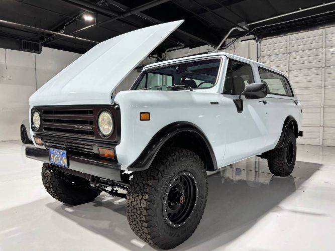 International-Scout-ii-1980-Blue-22
