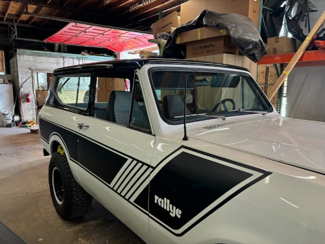 International-Scout-ii-1980-White-3