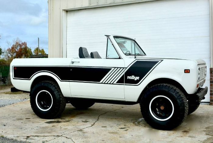 International-Scout-ii-1980-White-5