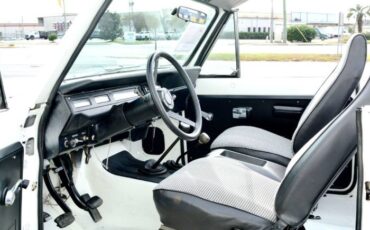 International-Scout-ii-1980-White-9