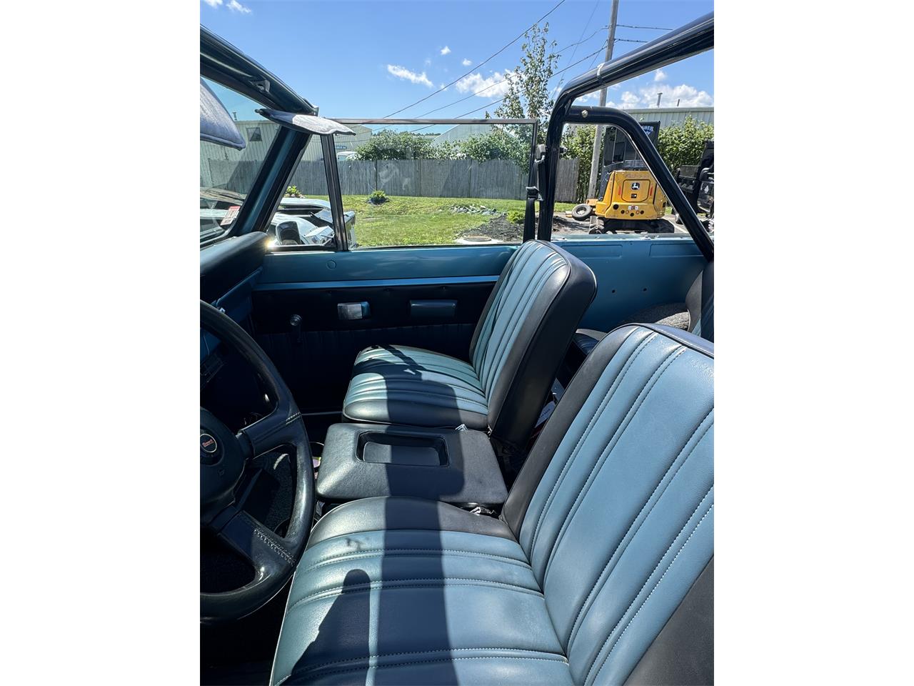 International-harvester-Scout-ii-1972-Blue-Black-and-Blue-10