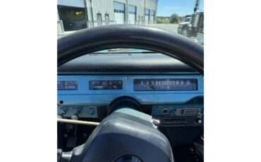 International-harvester-Scout-ii-1972-Blue-Black-and-Blue-6