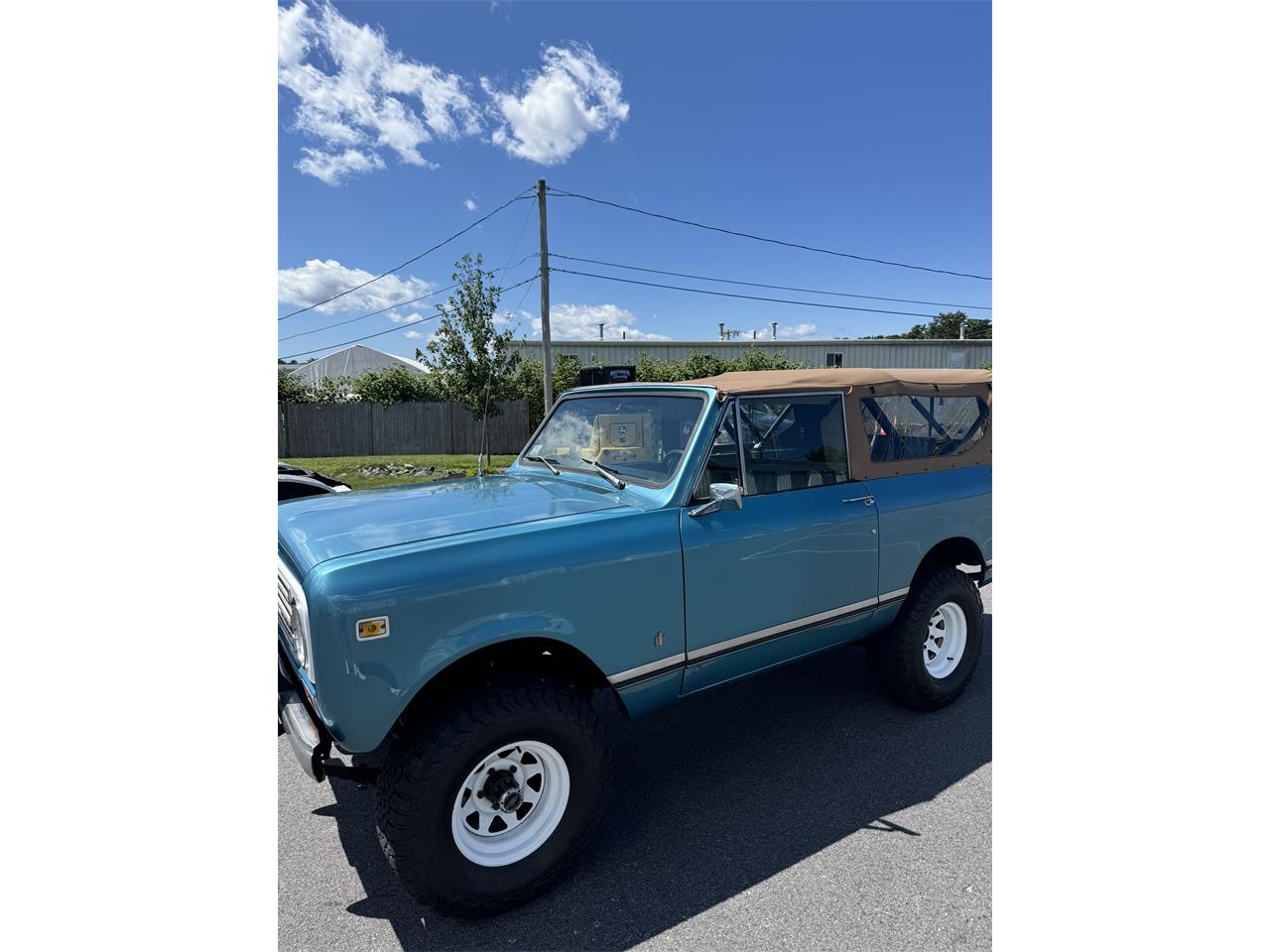 International-harvester-Scout-ii-1972-Blue-Black-and-Blue-9