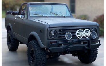 International-harvester-Scout-ii-1972-Grey-GreyBlack-3