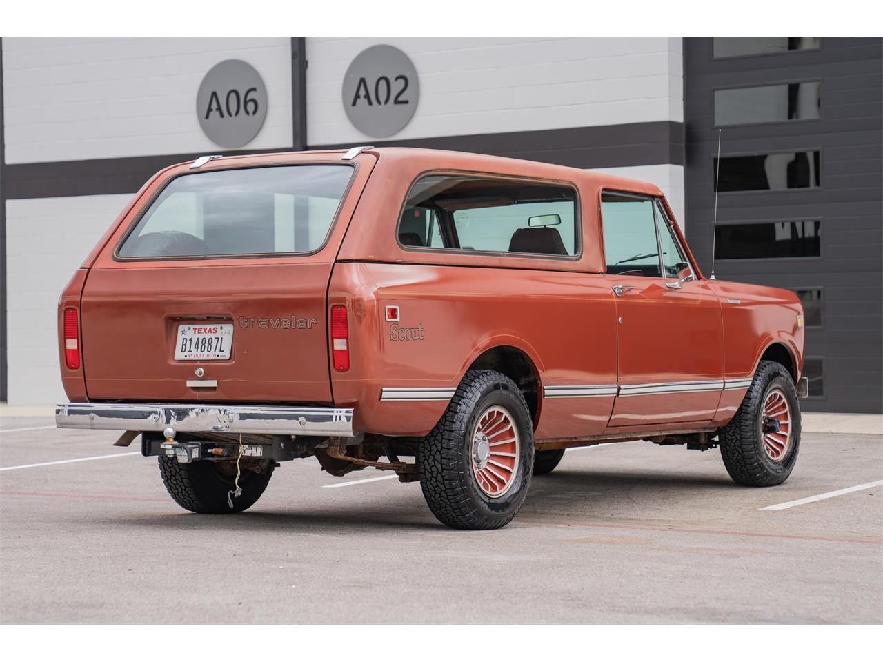 International-harvester-Scout-ii-1980-Tahitian-Red-Russet-Velour-10