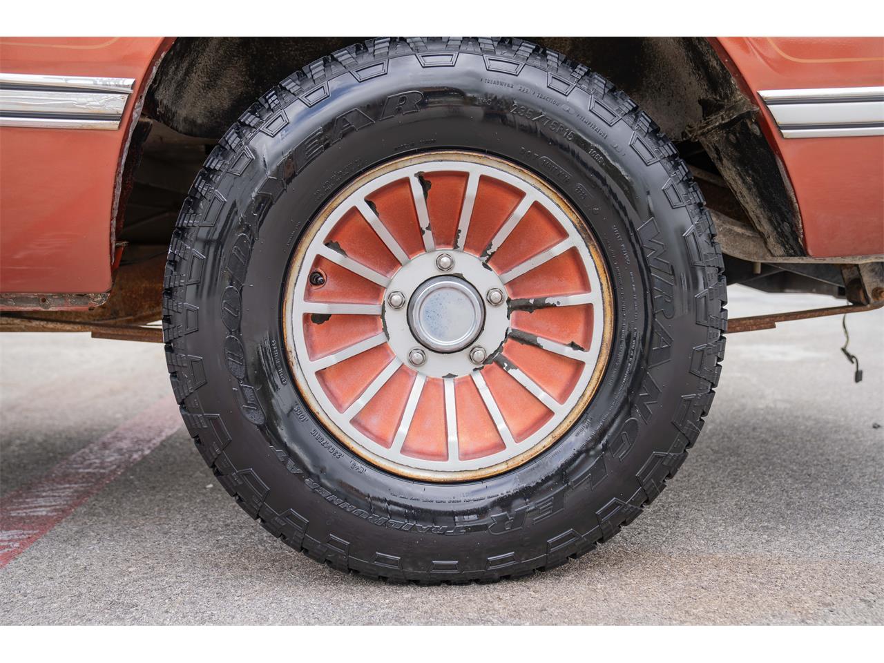 International-harvester-Scout-ii-1980-Tahitian-Red-Russet-Velour-23
