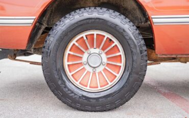 International-harvester-Scout-ii-1980-Tahitian-Red-Russet-Velour-28