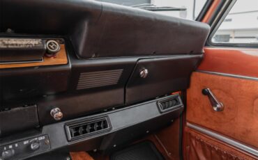 International-harvester-Scout-ii-1980-Tahitian-Red-Russet-Velour-3