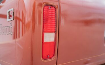 International-harvester-Scout-ii-1980-Tahitian-Red-Russet-Velour-33