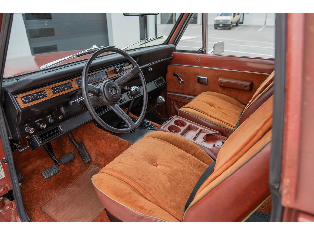 International-harvester-Scout-ii-1980-Tahitian-Red-Russet-Velour-60