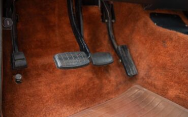 International-harvester-Scout-ii-1980-Tahitian-Red-Russet-Velour-63
