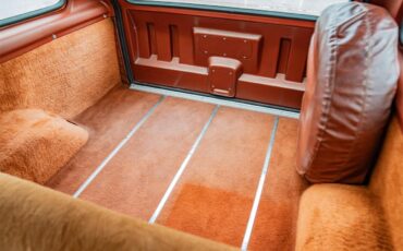 International-harvester-Scout-ii-1980-Tahitian-Red-Russet-Velour-88