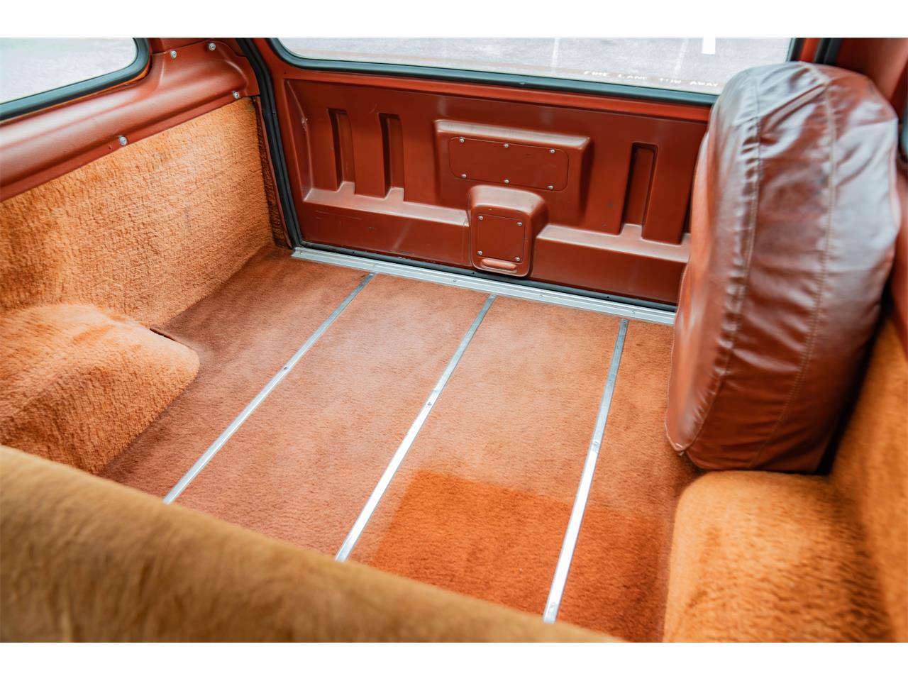 International-harvester-Scout-ii-1980-Tahitian-Red-Russet-Velour-88