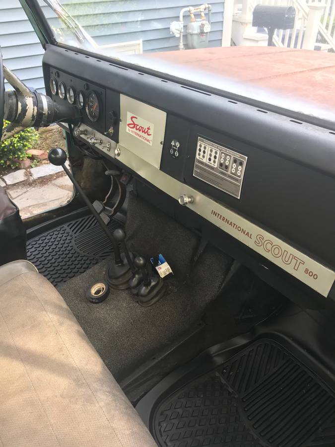 International-harvester-scout-800-1966-custom-2