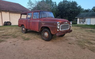 International-harvester-travelall-1960