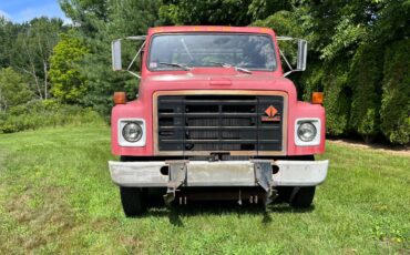 International-s1600-diesel-1989-red-1