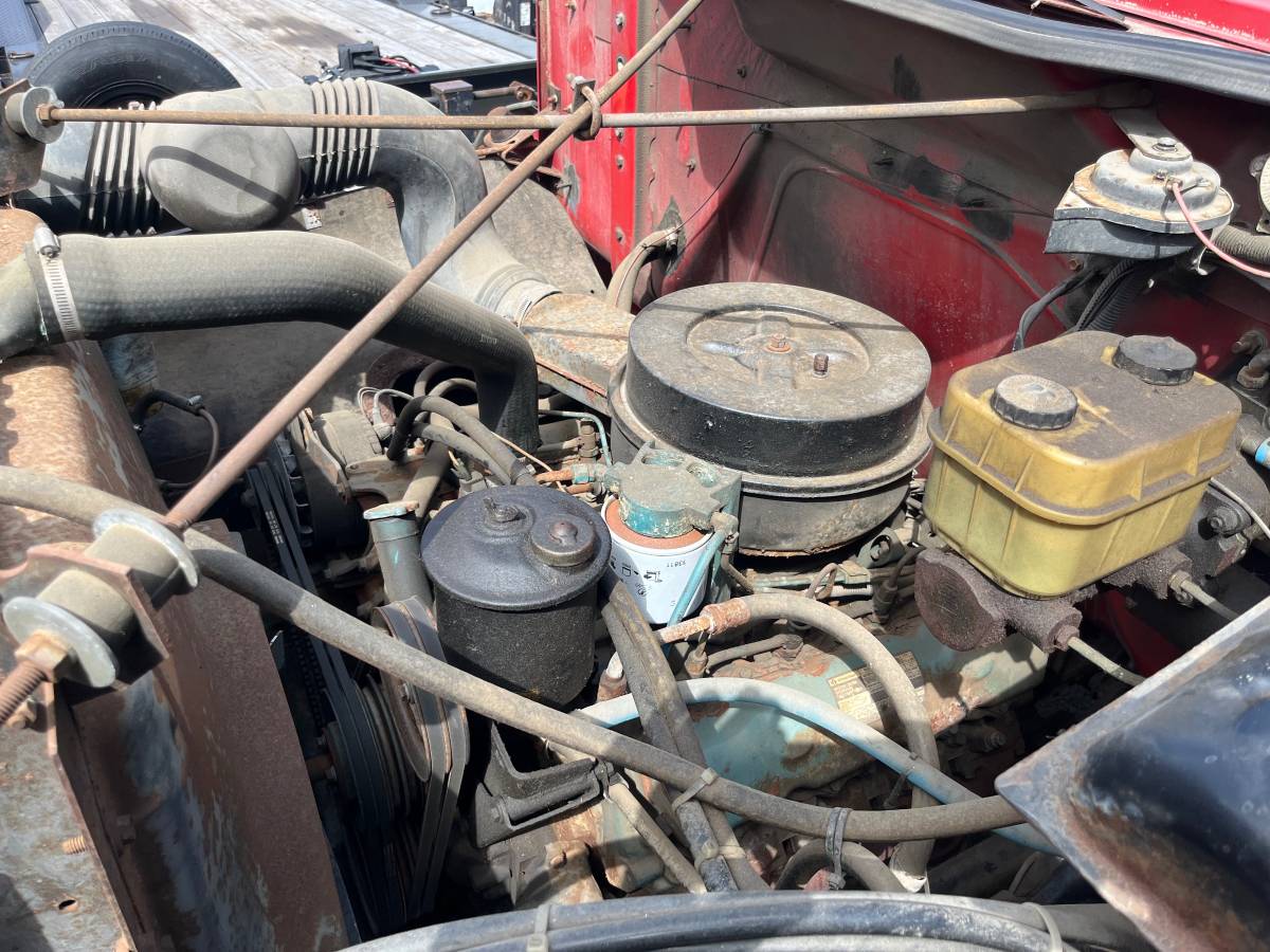 International-s1600-diesel-1989-red-7