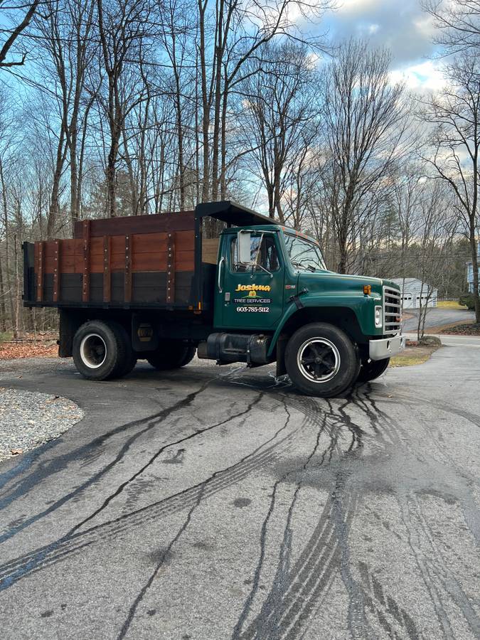 International-s1700-diesel-1988-green-4