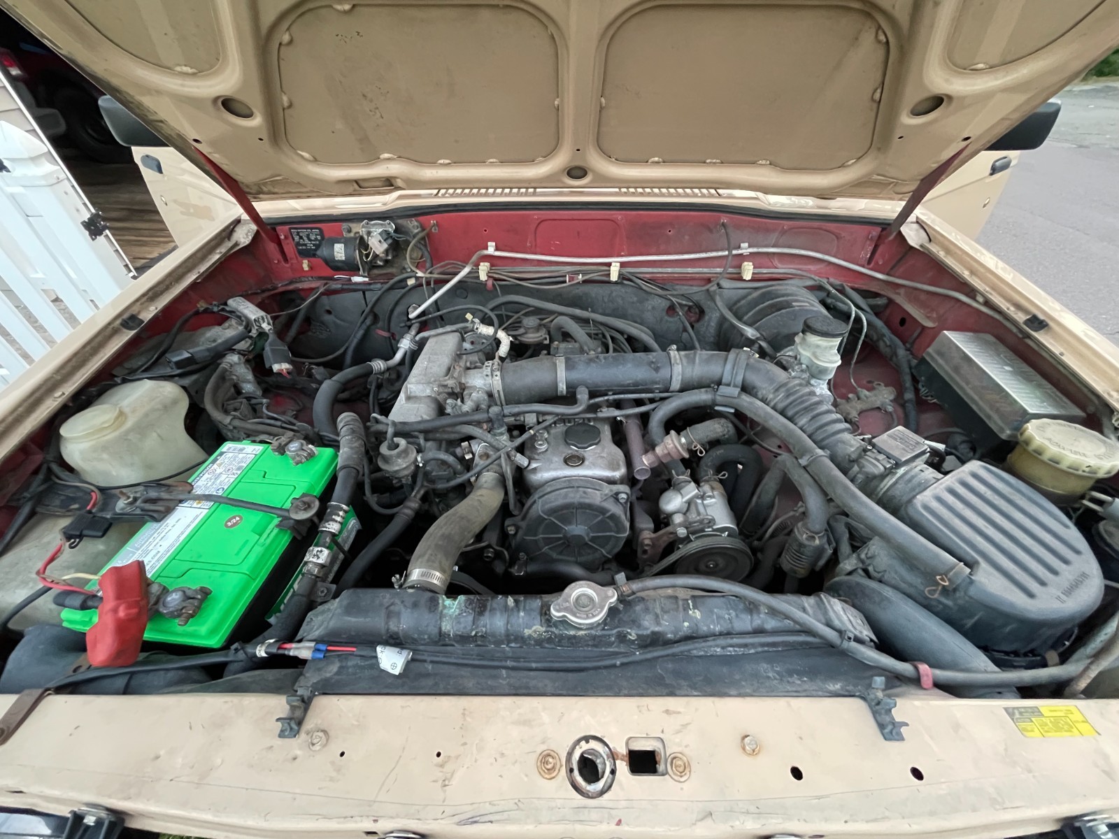Isuzu-Trooper-1990-1