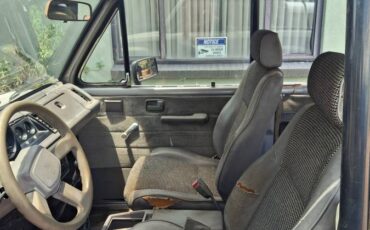 Isuzu-trooper-1987-4