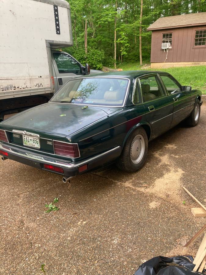 Jaguar-Cj6-1993-green-2