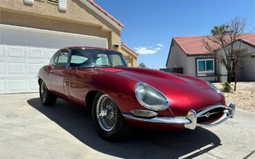 Jaguar-E-Type-1964-Coupe-1