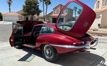 Jaguar-E-Type-1964-Coupe-5