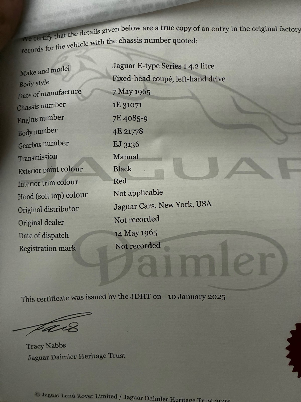 Jaguar-E-Type-1965-13