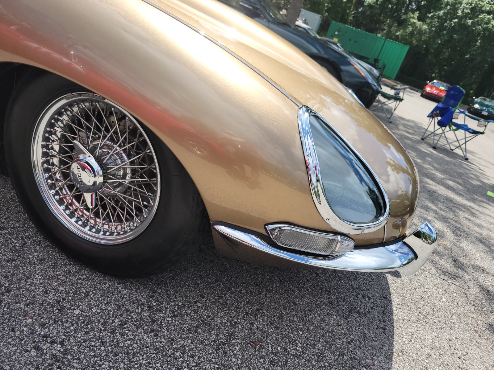 Jaguar-E-Type-1967-Convertible-37