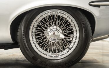 Jaguar-E-Type-1971-2D-Coupe-9