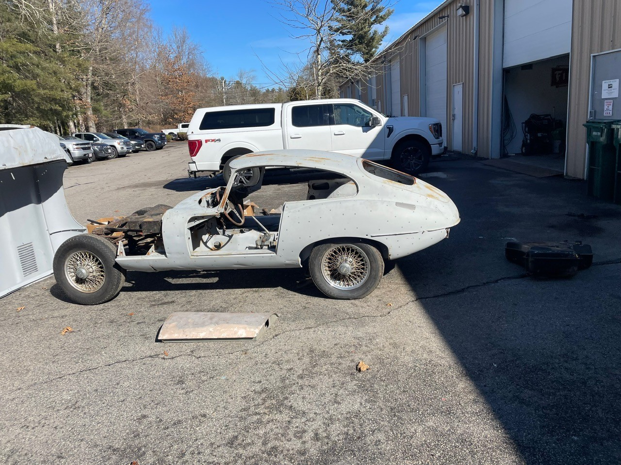 Jaguar-E-Type-1971-Coupe-9