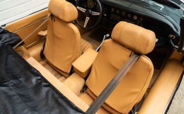 Jaguar-E-Type-1974-Convertible-36