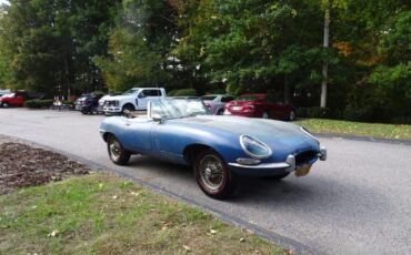 Jaguar-E-type-1966