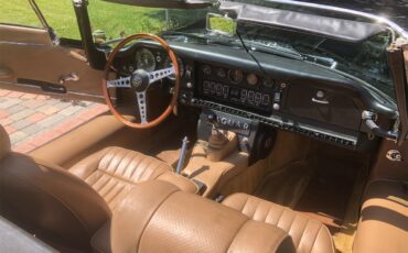 Jaguar-E-type-1971-Black-Biscuit-1