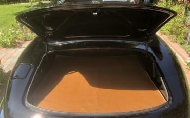 Jaguar-E-type-1971-Black-Biscuit-12