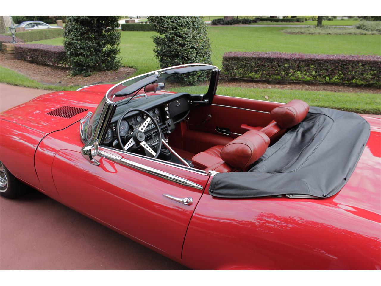 Jaguar-E-type-1973-Red-Red-22