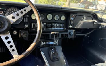 Jaguar-E-type-1973-White-Black-12