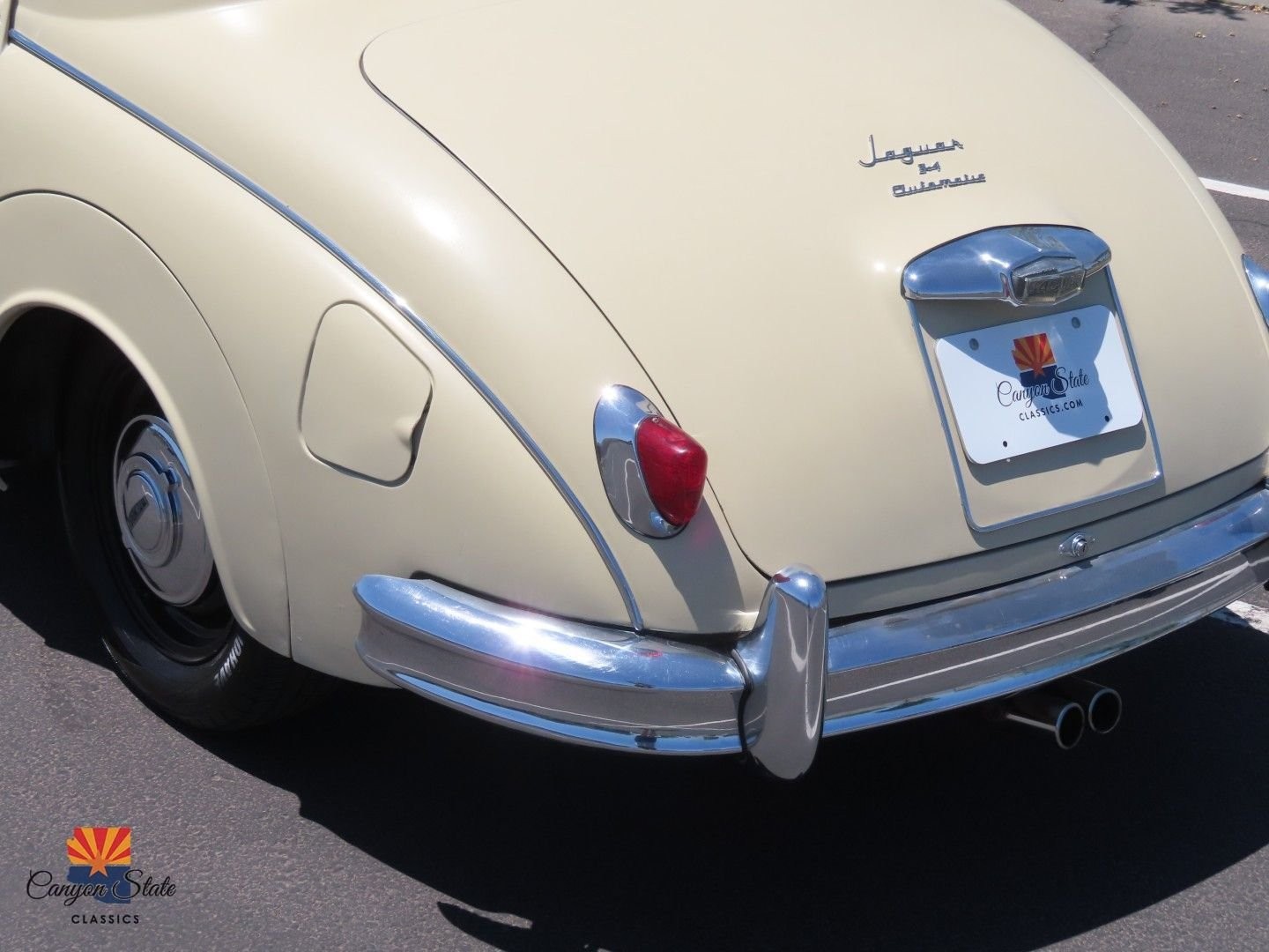 Jaguar-Mark-I-1957-13