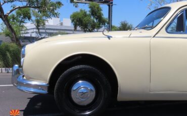 Jaguar-Mark-I-1957-15