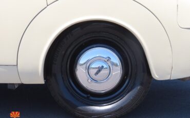 Jaguar-Mark-I-1957-18