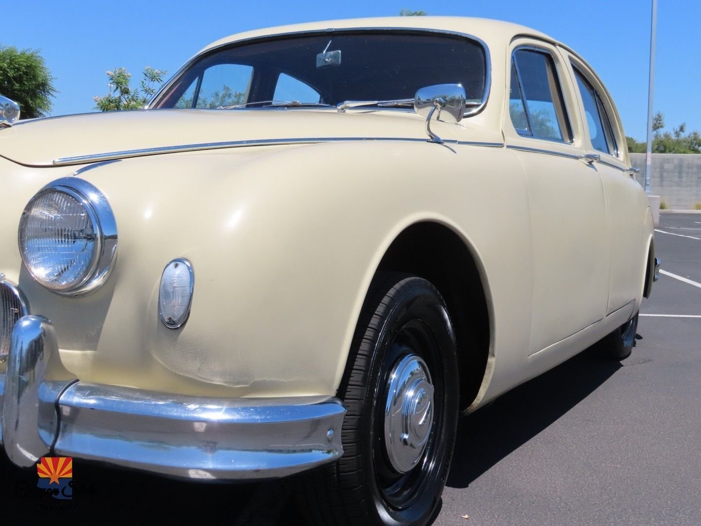 Jaguar-Mark-I-1957-25
