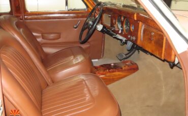 Jaguar-Mark-I-1957-3