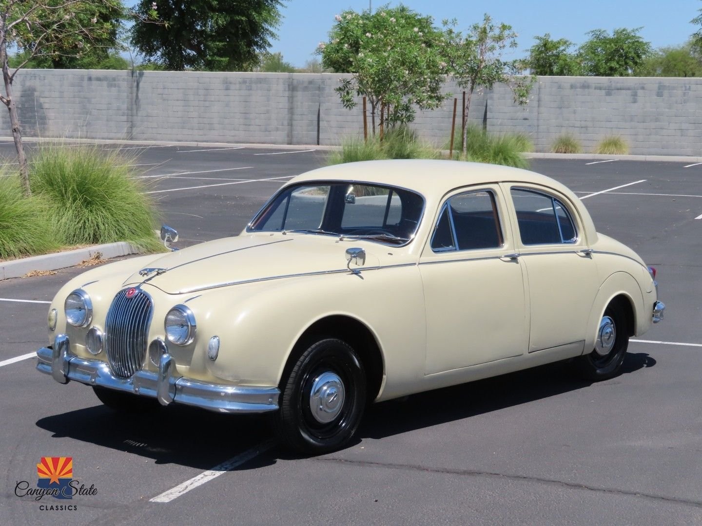 Jaguar-Mark-I-1957-4