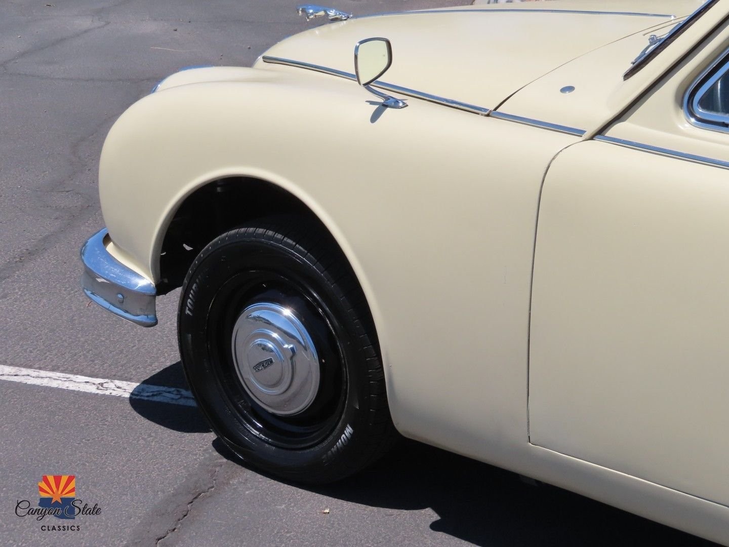 Jaguar-Mark-I-1957-Sedan-10