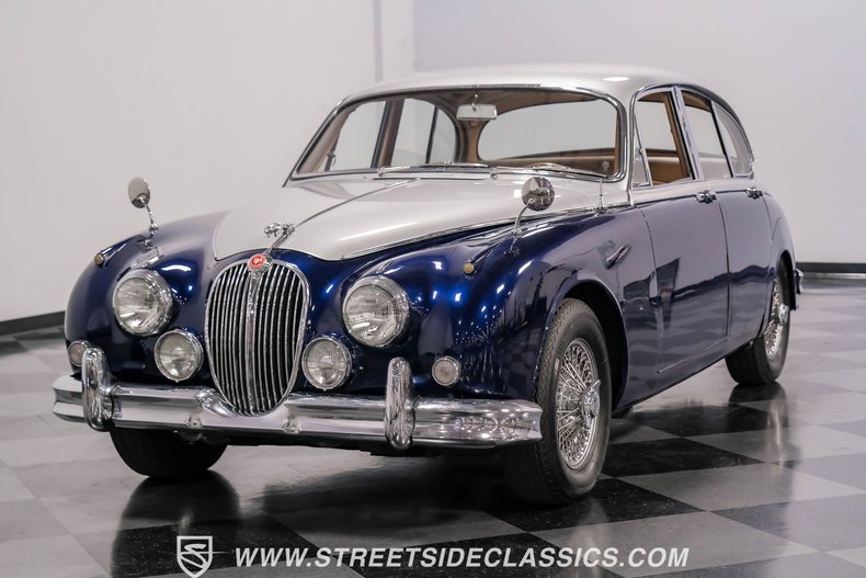 Jaguar-Mark-ii-1962-Blue-Biscuit-10
