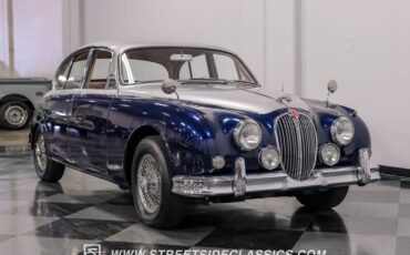 Jaguar-Mark-ii-1962-Blue-Biscuit-22